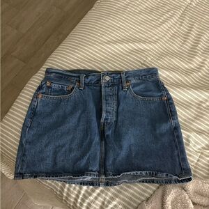 Levis denim mini skirt